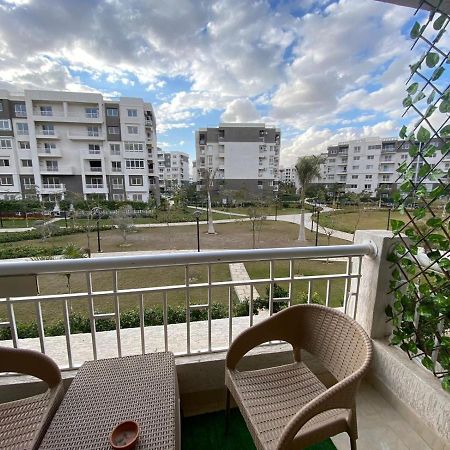 Madinaty Well-Furnished 3- Bedroom Apartment - شقة فندقيه للايجار مدينتي Madinat ash Shuruq Eksteriør billede