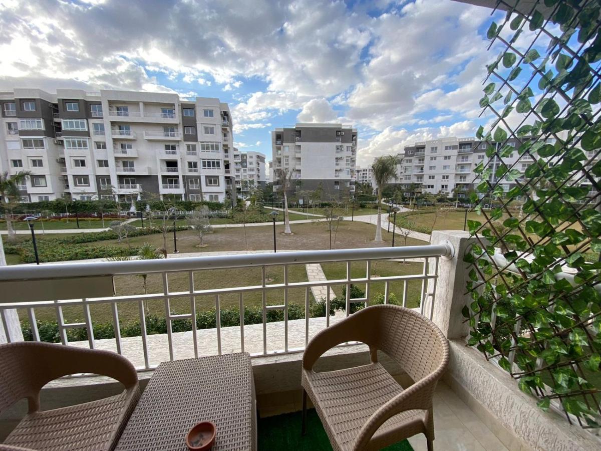 Madinaty Well-Furnished 3- Bedroom Apartment - شقة فندقيه للايجار مدينتي Madinat ash Shuruq Eksteriør billede