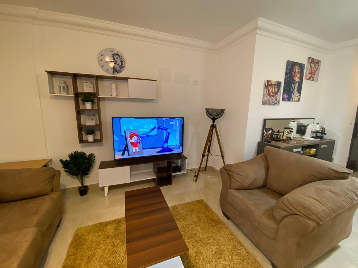 Madinaty Well-Furnished 3- Bedroom Apartment - شقة فندقيه للايجار مدينتي Madinat ash Shuruq Eksteriør billede